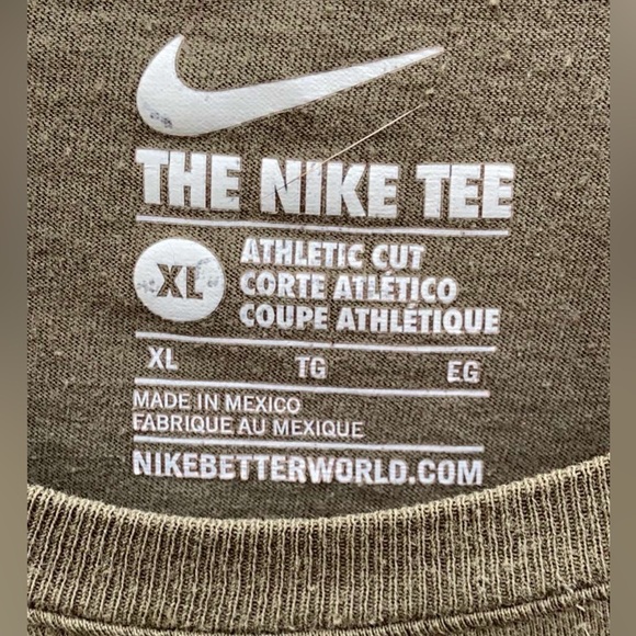 Vintage Nike tee-shirt - Picture 4 of 5
